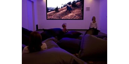 Luxusurlaub - Hotel-Schwerpunkt: Luxus & Familie - Kino - Hotel Sonnenburg