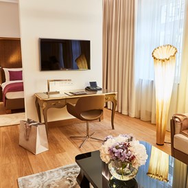Luxushotel: Deluxe Junior Suite - Hotel Vier Jahreszeiten Kempinski München