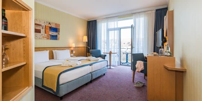 Luxusurlaub - Hotel-Schwerpunkt: Luxus & Familie - Doppelzimmer Landseite - Strand-Hotel Hübner
