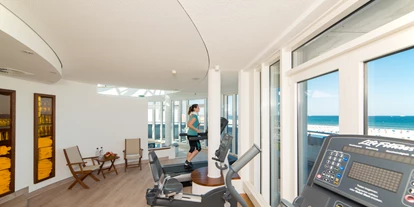 Luxusurlaub - Hotel-Schwerpunkt: Luxus & Familie - Fitenessbereich - Strand-Hotel Hübner