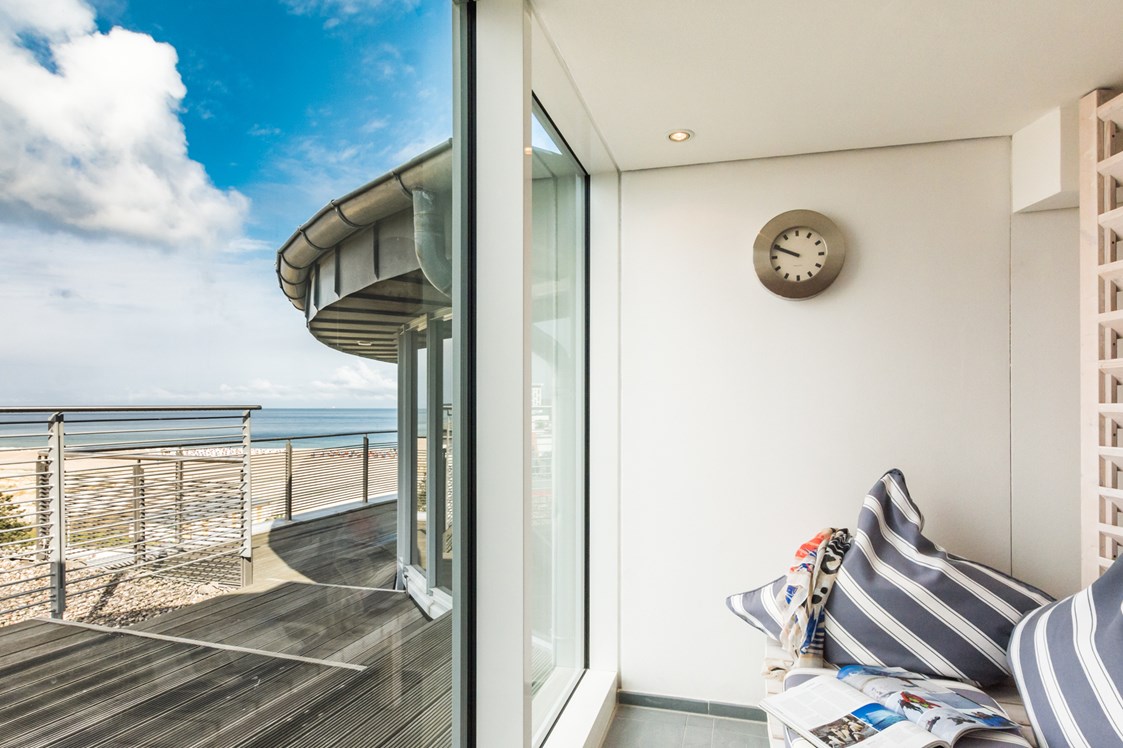 Luxushotel: Blick aus dem Saunabereich - Strand-Hotel Hübner