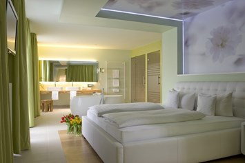 Luxushotel: Lifestyle-Suite "Frühlingsblühen" - Romantik Jugendstilhotel Bellevue