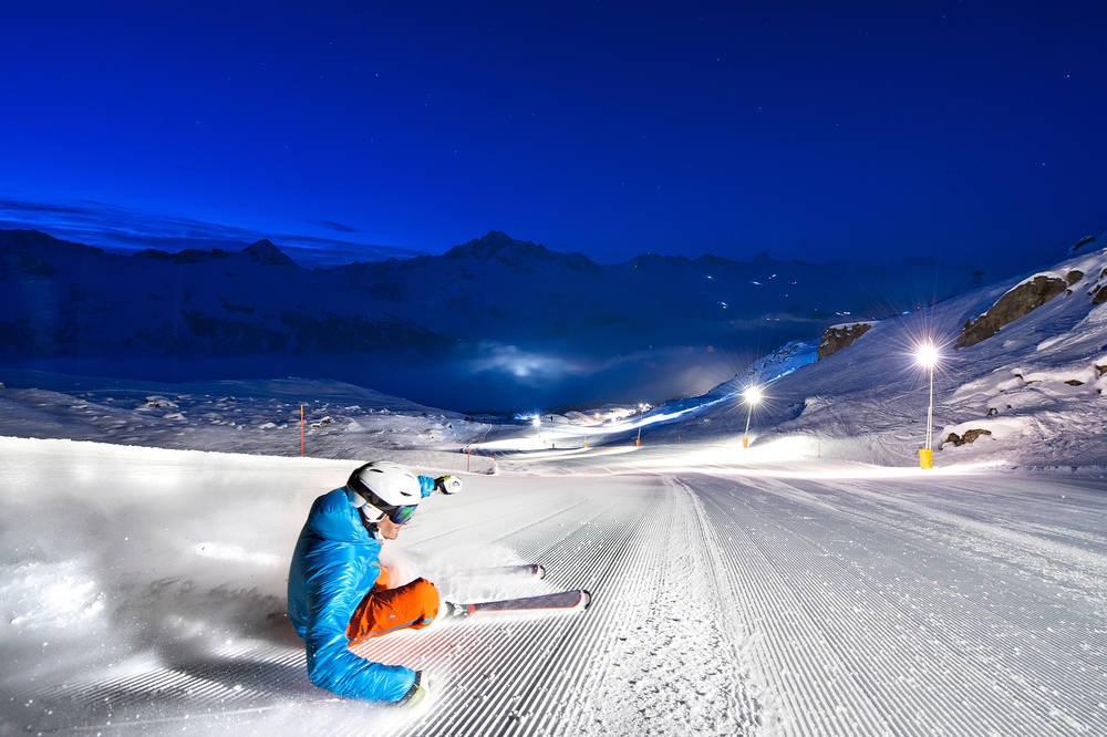 Kulm Hotel St. Moritz Ausflugsziele Winter - Corvatsch Snow Night