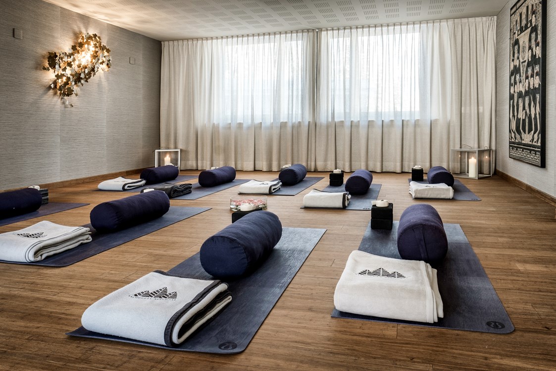 Luxushotel: Yoga Room - Tschuggen Grand Hotel