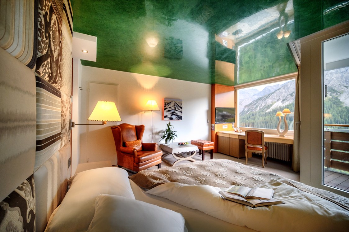 Luxushotel: Deluxe Grandlit Zimmer - Tschuggen Grand Hotel