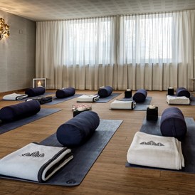 Luxushotel: Yoga Raum - Tschuggen Grand Hotel