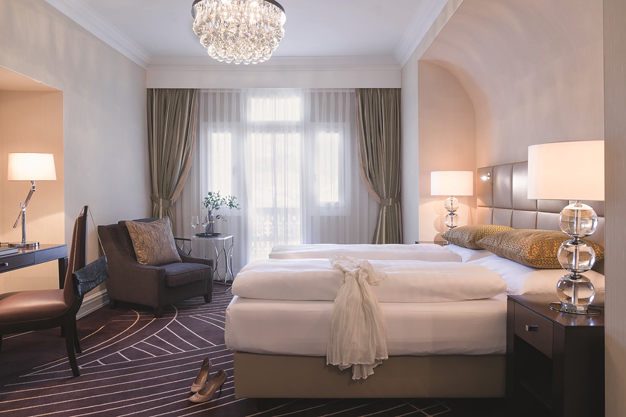 Waldhaus Flims Wellness Resort Zimmerkategorien Classic Deluxe Zimmer 30-36m"