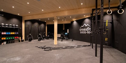Luxusurlaub - Parkplatz: gebührenpflichtig in Gehweite - CrossFit - Walliserhof Grand-Hotel & Spa