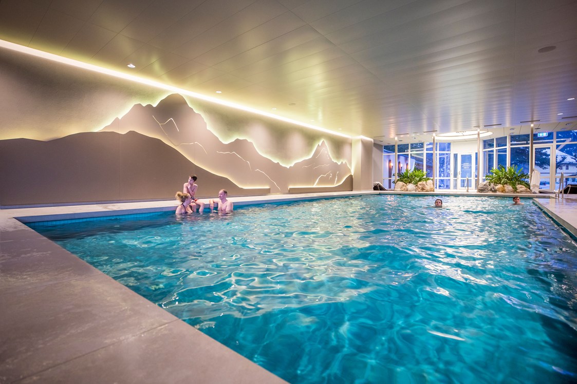 Luxushotel: Wellness im Hotel Belvedere Grindelwald: Schwimmbad, 6x14m - Belvedere Swiss Quality Hotel Grindelwald