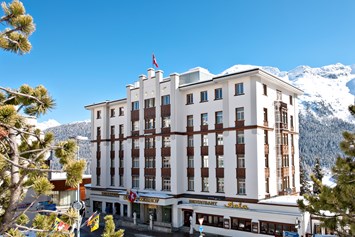 Luxushotel: Der Hotelklassiker in St. Moritz

Für alle, die das Aussergewöhnliche suchen und das Echte lieben.
Hier macht man Ihnen den Hof seit über 120 Jahren. - Hotel Schweizerhof
