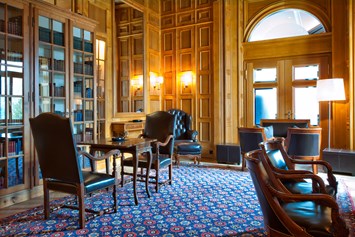 Luxushotel: Fumoir - Hotel Schweizerhof