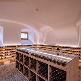 Luxushotel: Vinoteca für Degustationen - Parkhotel Margna
