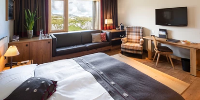 Luxusurlaub - Parkplatz: gebührenpflichtig in Gehweite - Doppelzimmer Budget Bergsicht, Sommer - Frutt Mountain Resort