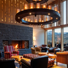 Luxushotel: Lobby, Sommer - Frutt Mountain Resort