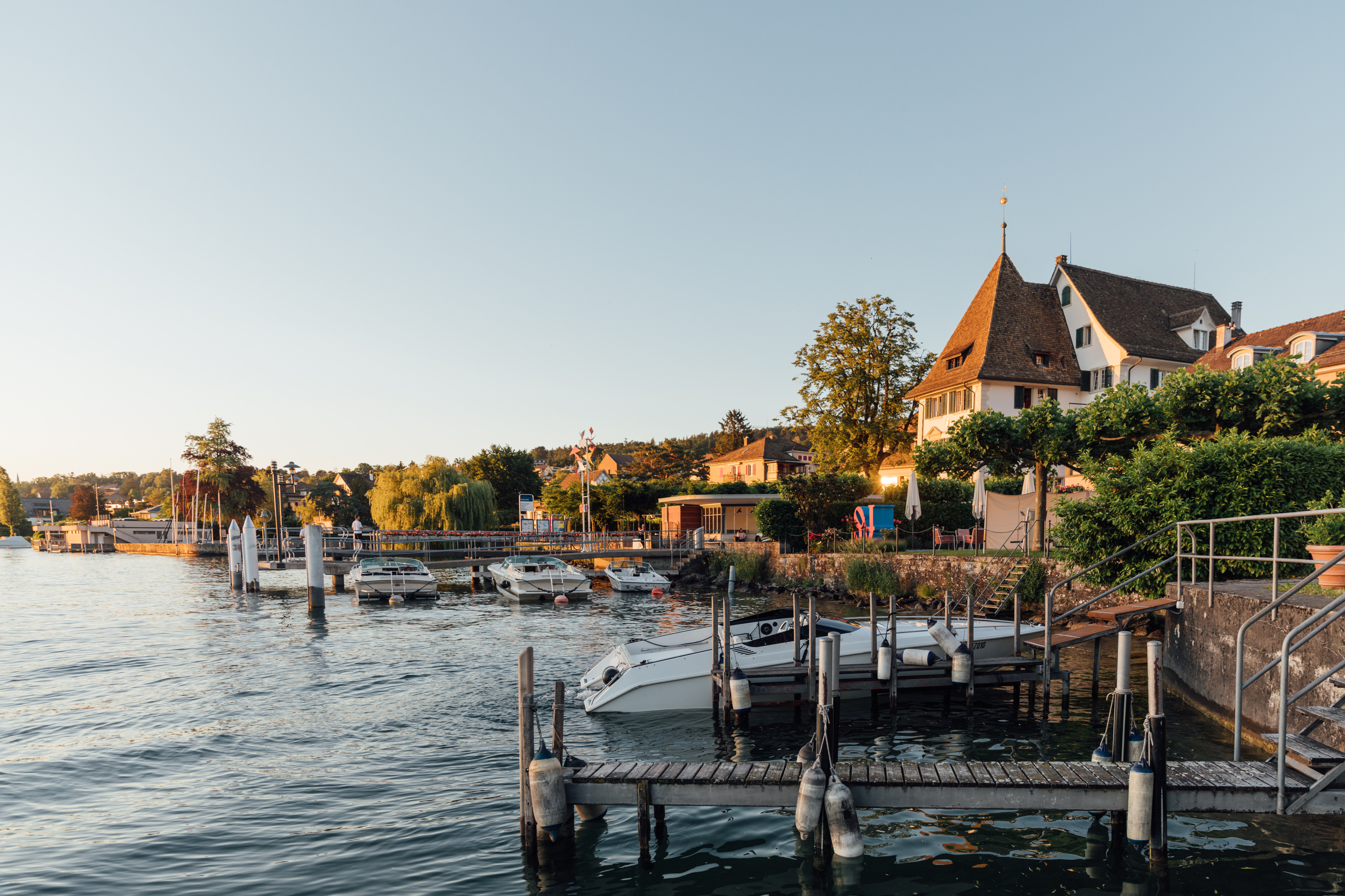 Luxusurlaub - Ennetbürgen - Direkte Zürichsee Lage  - Romantik Seehotel Sonne