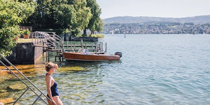 Luxusurlaub - Parkplatz: gebührenpflichtig in Gehweite - Privater Seezugang  - Romantik Seehotel Sonne