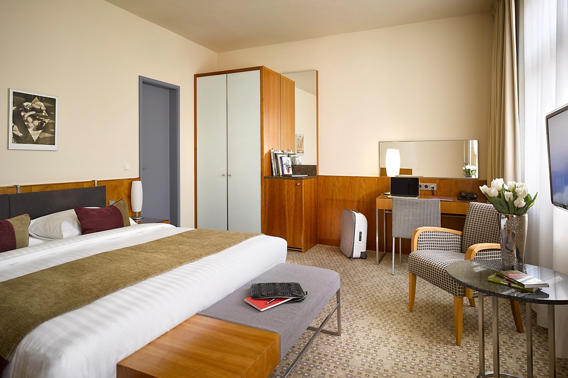 Luxushotel: Classic DBL room - K+K Hotel Central