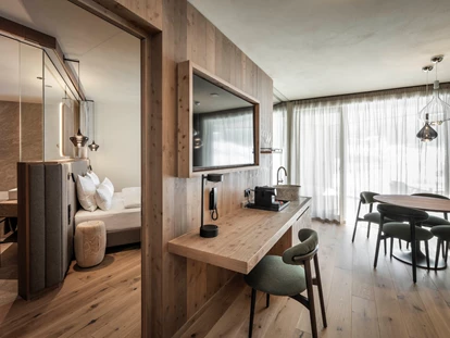 Luxusurlaub - Sen Jan di Fassa - Two Room Suite Sas da Duman - Cendevaves Alpine Silence Hotel
