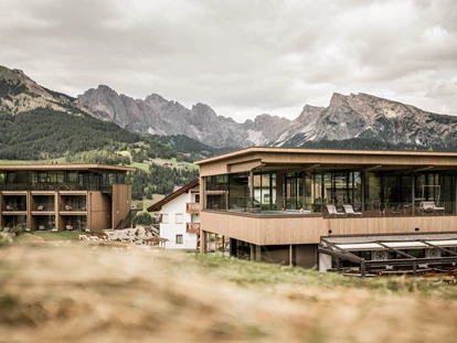 Luxusurlaub - Sen Jan di Fassa - Skypool - Cendevaves Alpine Silence Hotel