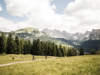 Luxusurlaub - Sen Jan di Fassa - Aktivurlaub im Cendevaves - Cendevaves Alpine Silence Hotel