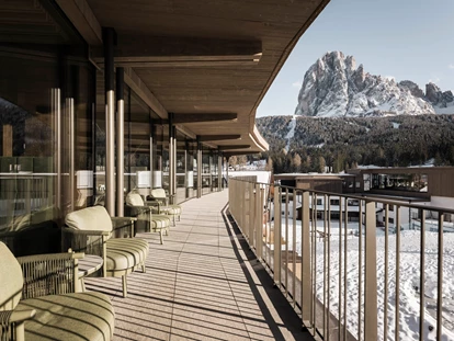 Luxusurlaub - Sen Jan di Fassa - Skybar - Cendevaves Alpine Silence Hotel