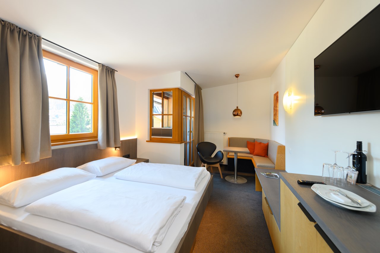 Dips & Drops | Sports · Hotel · Bistro Zimmerkategorien Double budget