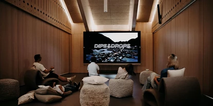 Luxusurlaub - Hotel-Schwerpunkt: Luxus & Sport - Kinoabend - Dips & Drops | Sports · Hotel · Bistro