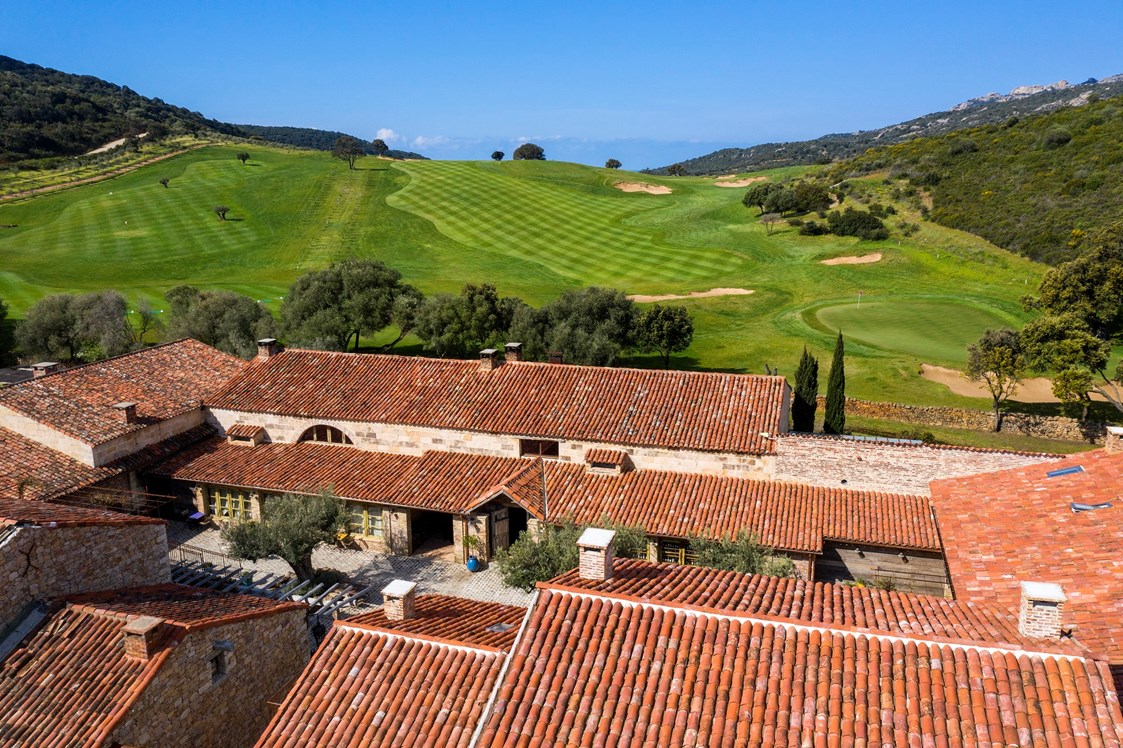 Luxushotel: Hotel de la Ferme Murtoli, view over the golf course - Hotel de la Ferme - Murtoli