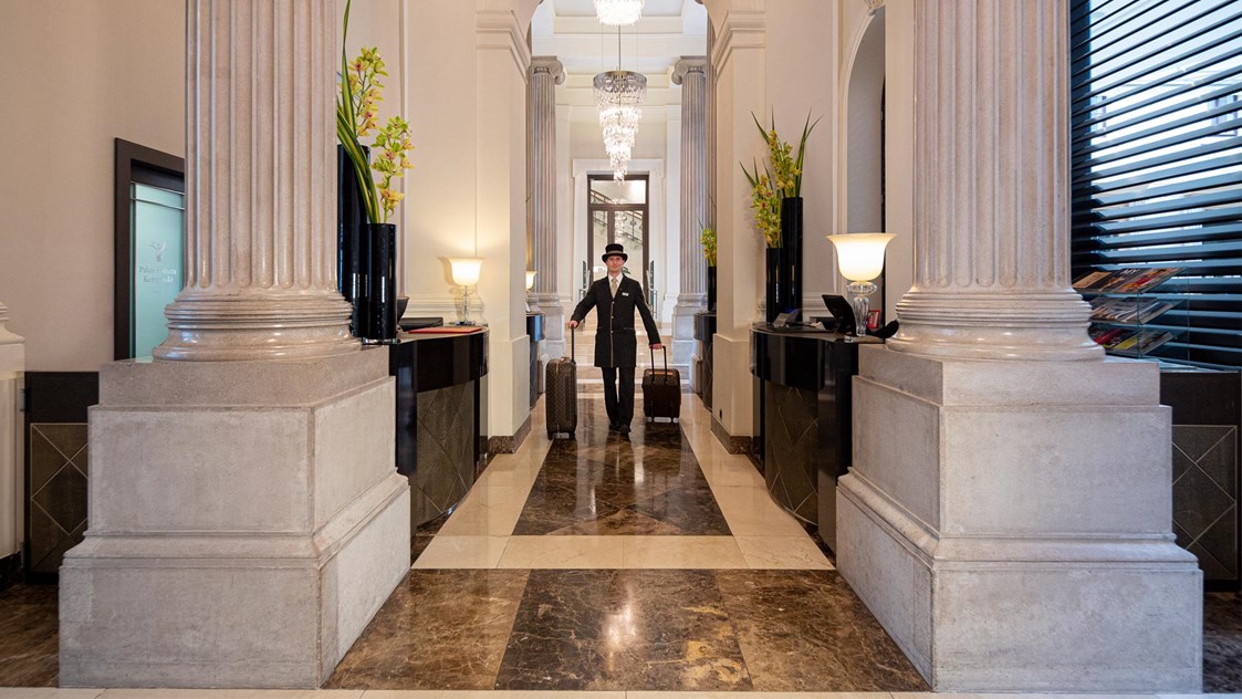 Luxushotel: Lobby - Palais Hansen Kempinski Vienna