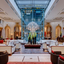 Luxushotel: Lobby Lounge - Palais Hansen Kempinski Vienna