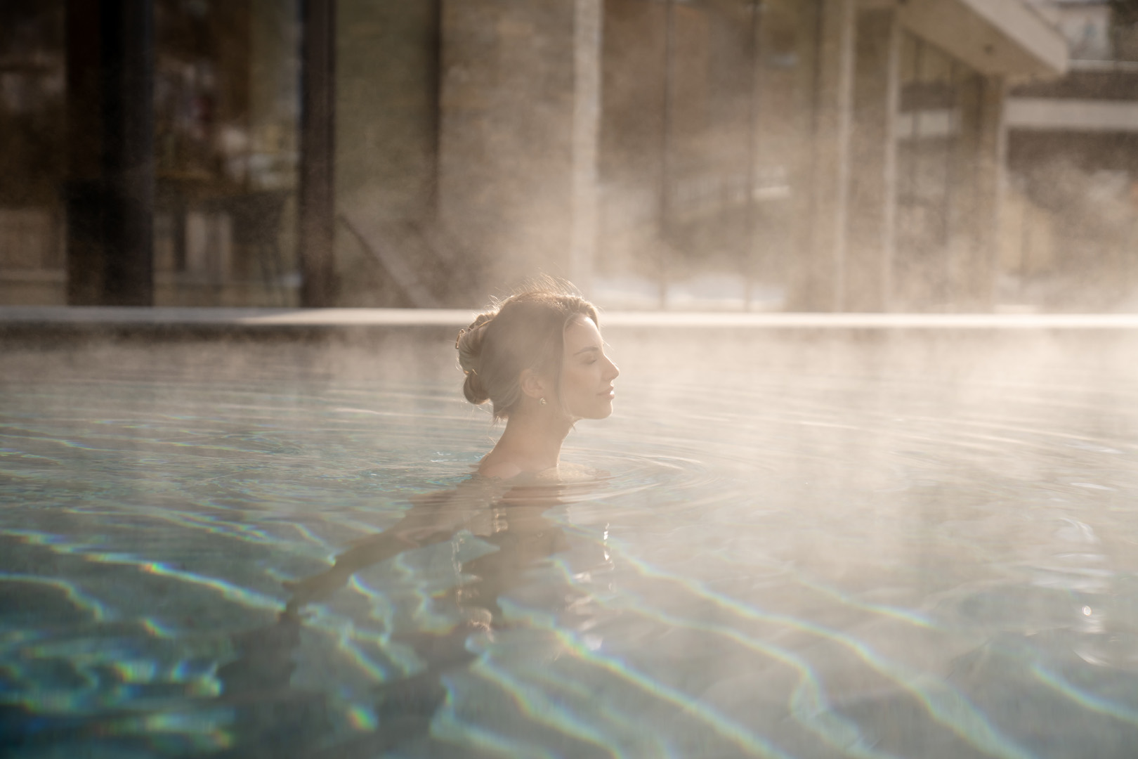 Luxusurlaub - Südtirol - Schwimmen im beheizten Oudoor-Pool - Hotel DIE POST am Ortler