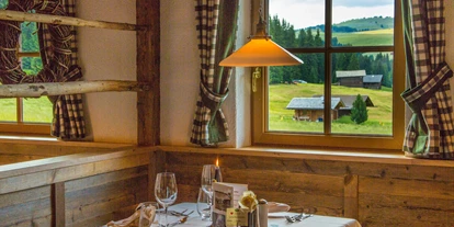 Luxusurlaub - Sen Jan di Fassa - Tirler Hütte  - Tirler - Dolomites Living Hotel