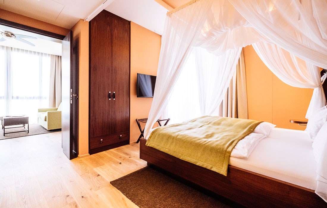 St. Martins Therme & Lodge Zimmerkategorien Panorama Suite