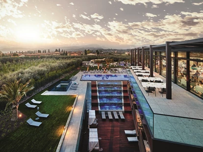 Luxusurlaub - Hotel-Schwerpunkt: Luxus & Sport - Quellenhof Luxury Resort Lazise