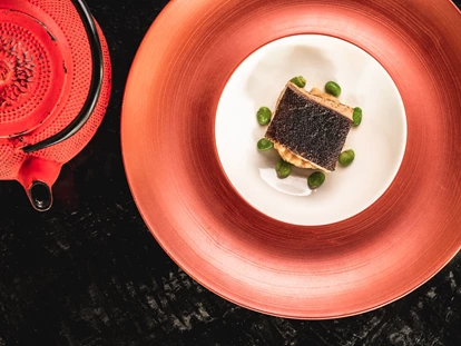 Luxusurlaub - Sen Jan di Fassa - Jeden Sonntag: Golden Gala Dinner  - Alpin Garden Luxury Maison & Spa