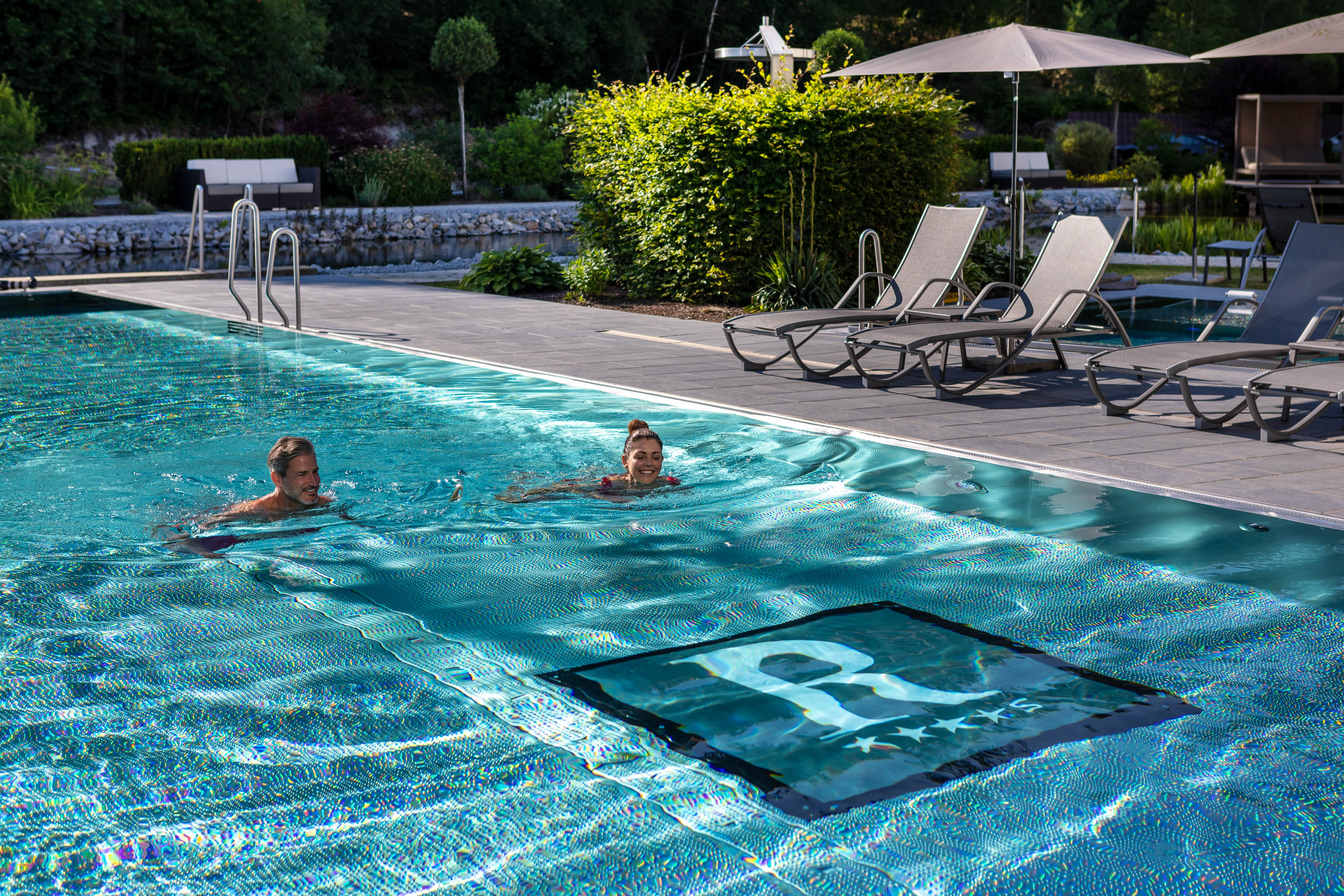 Luxushotel: Sport- Außenbecken 20 Meter im Wellness & Naturresort Reischlhof - Wellness & Naturresort Reischlhof **** Superior 